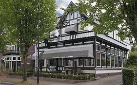 Zenzez Hotel & Lounge